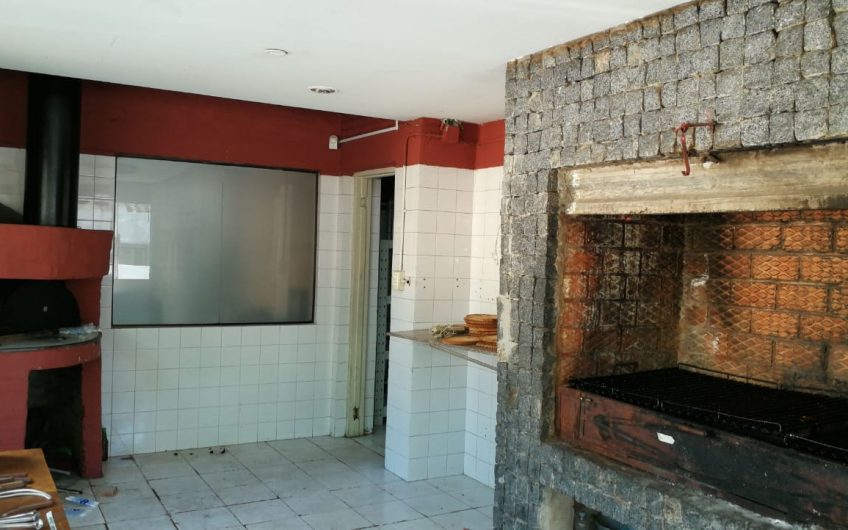 Local Comercial Ideal Para Restaurante En Barrio Villa Morra