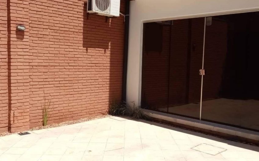 DUPLEX CON PISCINA EN VILLA AURELIA