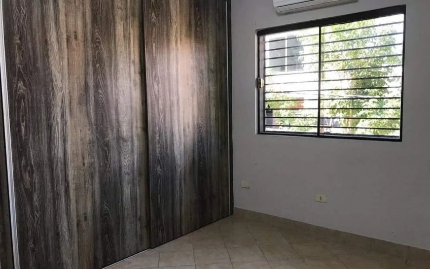 DUPLEX CON O SIN MUEBLES EN MBURUCUYA CERCA DE CASA RICA