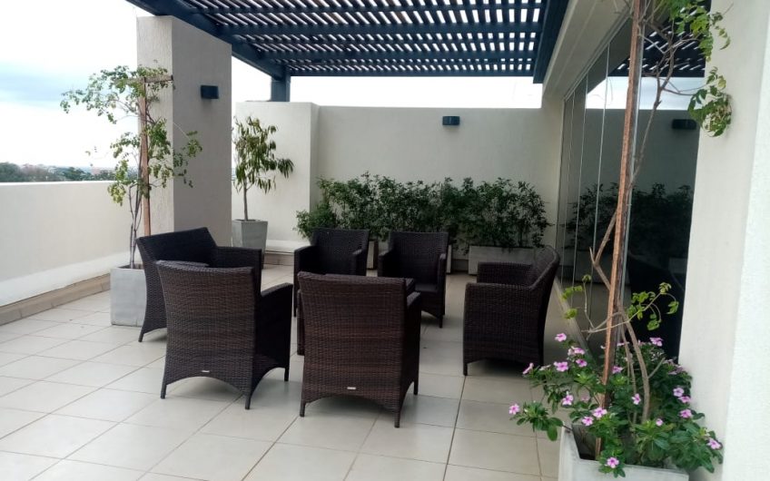 HERMOSO DEPARTAMENTO EN ALQUILER DE 3 DORMITORIOS EN LOS LAURELES