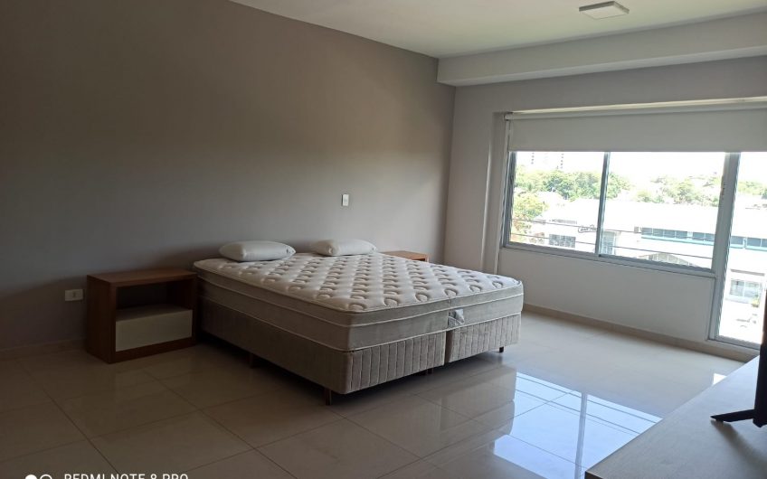 Alquilo O Vendo Penthouse de 3 Dormitorios Amoblado En Mburucuya