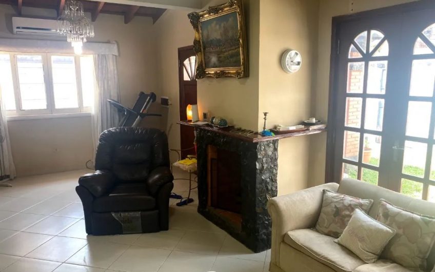 Vendo Terreno Con Casa En Herrera – Asunción