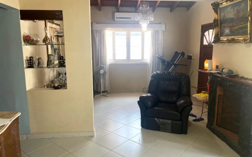 Vendo Terreno Con Casa En Herrera – Asunción